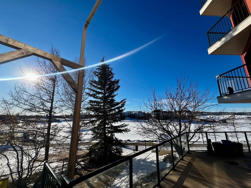 201, 162 Country Village Circle NE, Calgary — photo 2 of 31