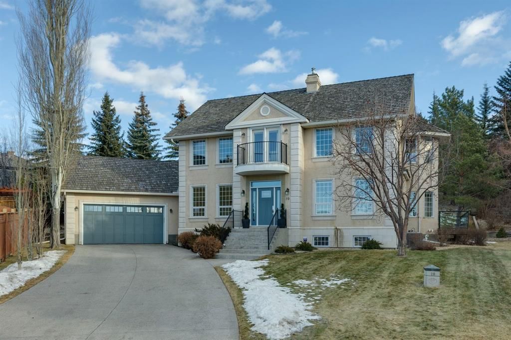 19 Signal Hill Terrace SW, Calgary — main listing photo