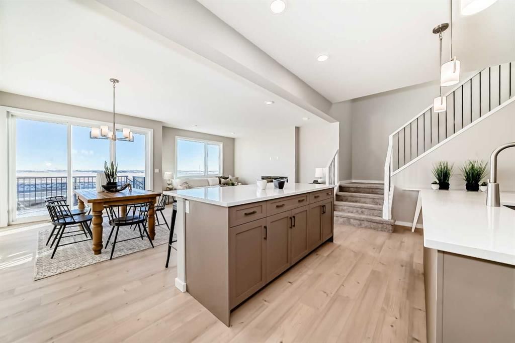72 Lewisburg Close NE, Calgary — main listing photo