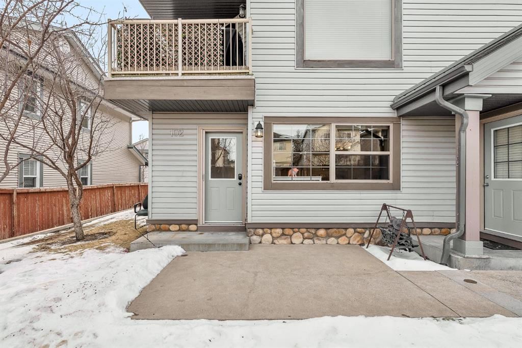 102, 31 Everridge Square SW, Calgary — photo 5 of 30