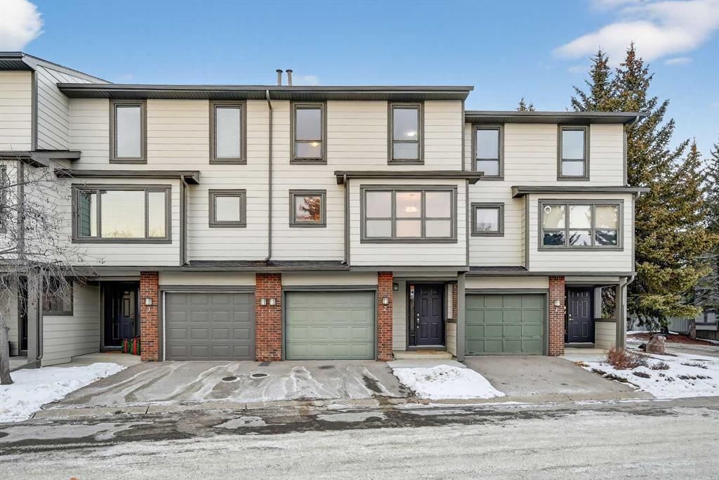 2, 185 Woodridge Drive SW, Calgary — photo 2 of 50