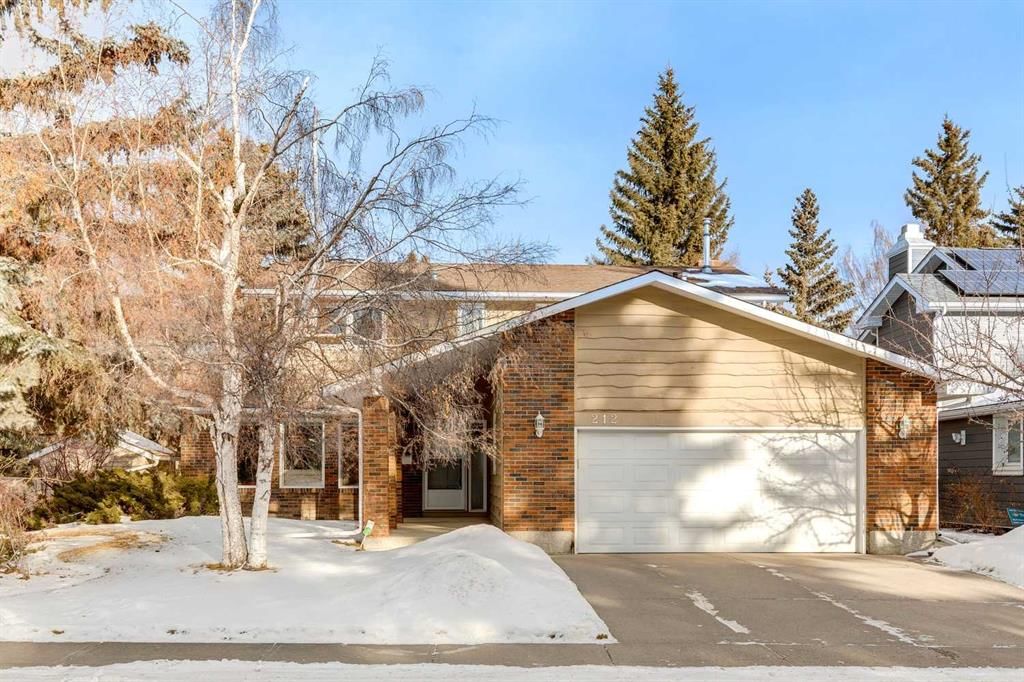 212 Oakside Circle SW, Calgary — main listing photo