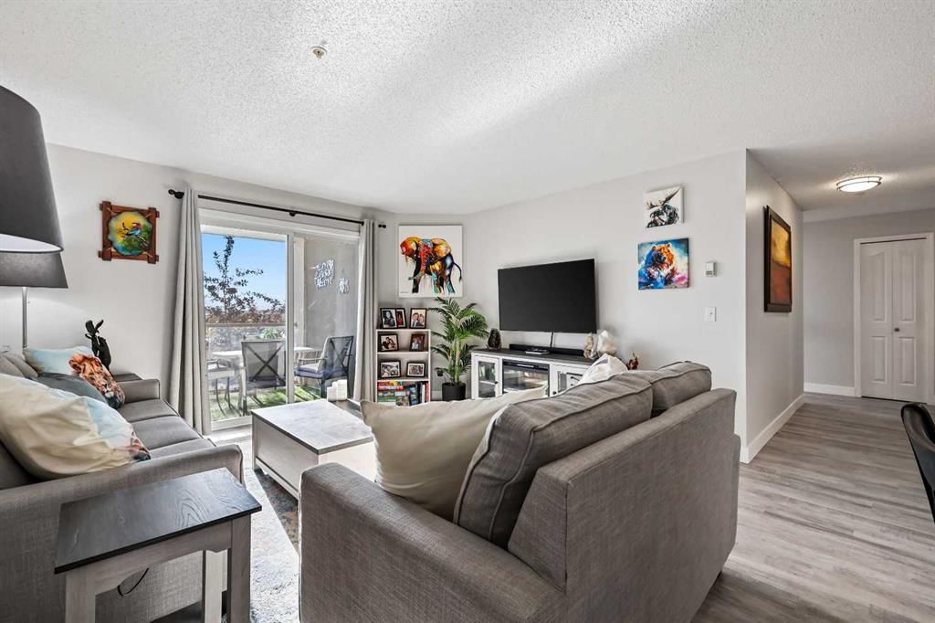 308, 6000 Somervale Court SW, Calgary — photo 4 of 39