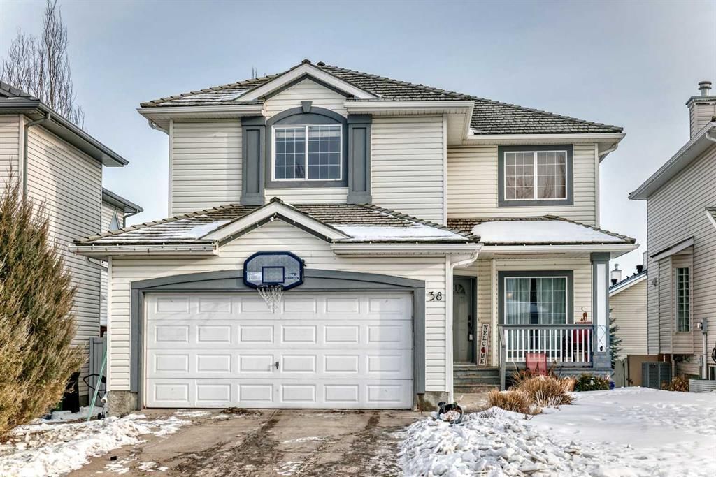 38 Mt Douglas Close SE, Calgary — main listing photo