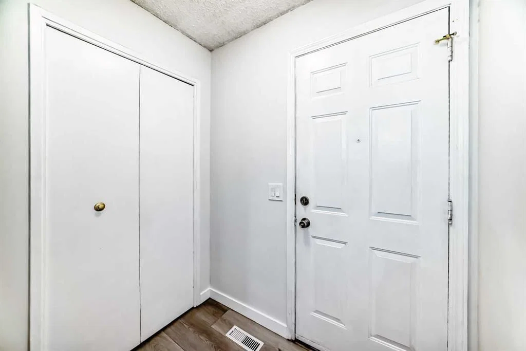 37, 3029 Rundleson Road NE, Calgary — photo 4 of 49