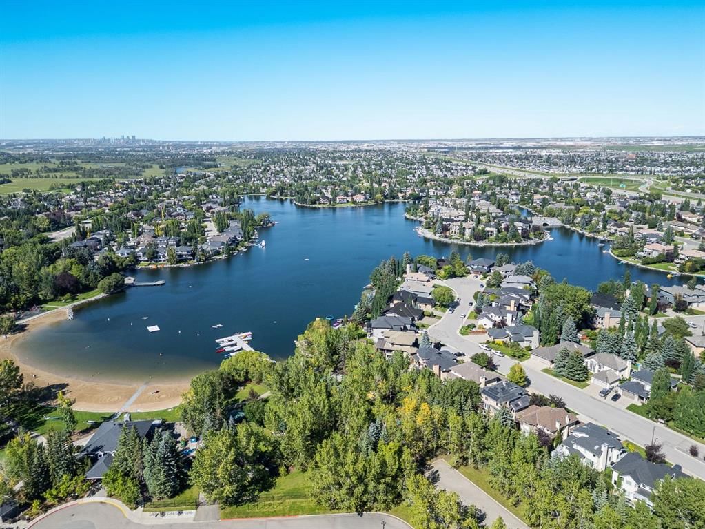 212 Mckerrell Way SE, Calgary — main listing photo