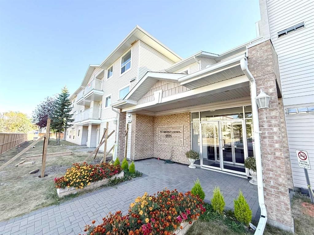 207, 5555 Falsbridge Drive NE, Calgary — main listing photo