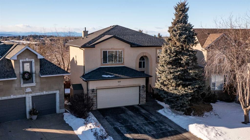 109 Simcrest Heights SW, Calgary — photo 2 of 47