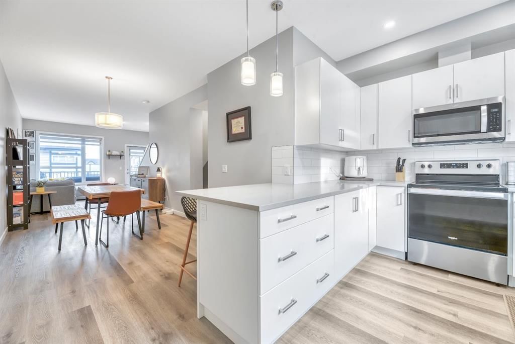 207, 850 Belmont Drive SW, Calgary — main listing photo