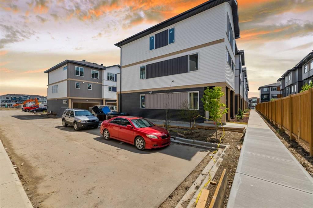 603, 90 Corner Meadows Manor NE, Calgary — photo 2 of 31