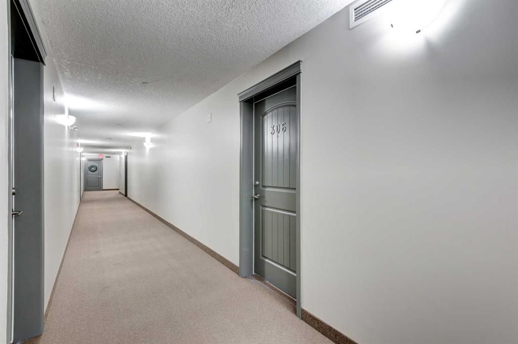 306, 406 Cranberry Park SE, Calgary — photo 2 of 29