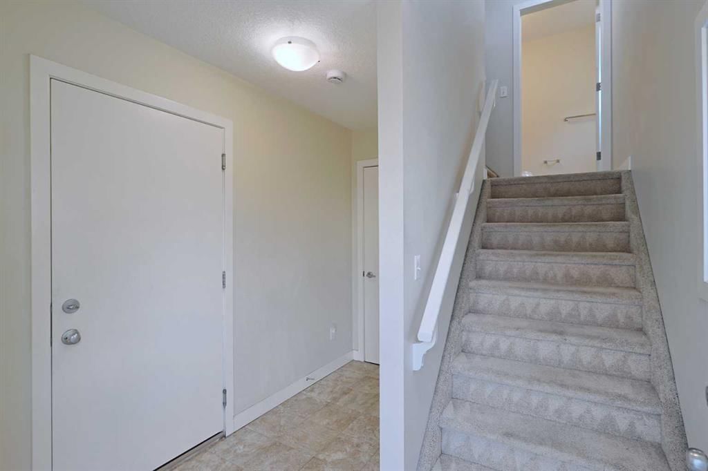 1001, 250 Sage Valley Road NW, Calgary — photo 5 of 26