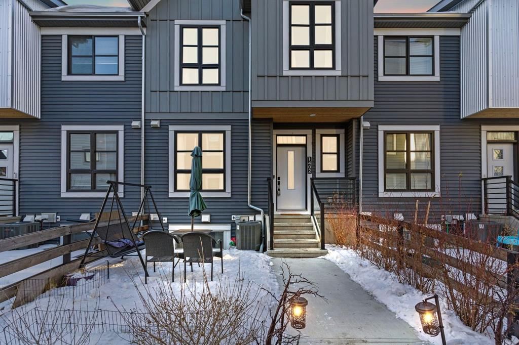 1402, 100 Walgrove Court SE, Calgary — main listing photo
