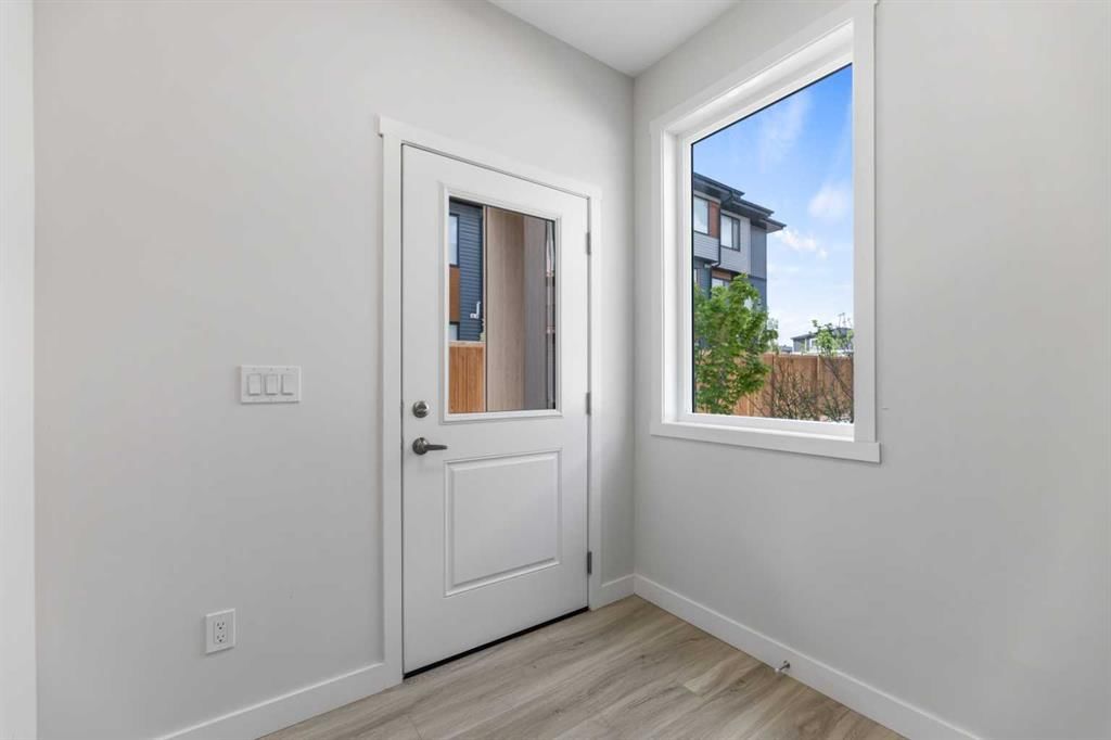602, 90 Corner Meadows Manor NE, Calgary — photo 4 of 33