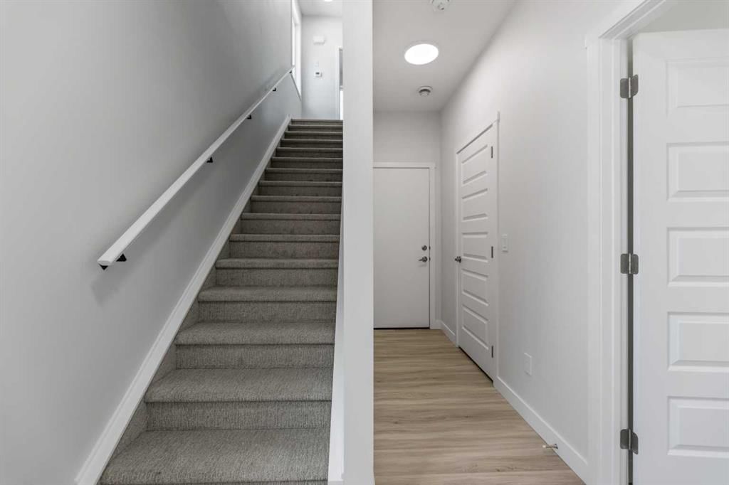 602, 90 Corner Meadows Manor NE, Calgary — photo 5 of 33