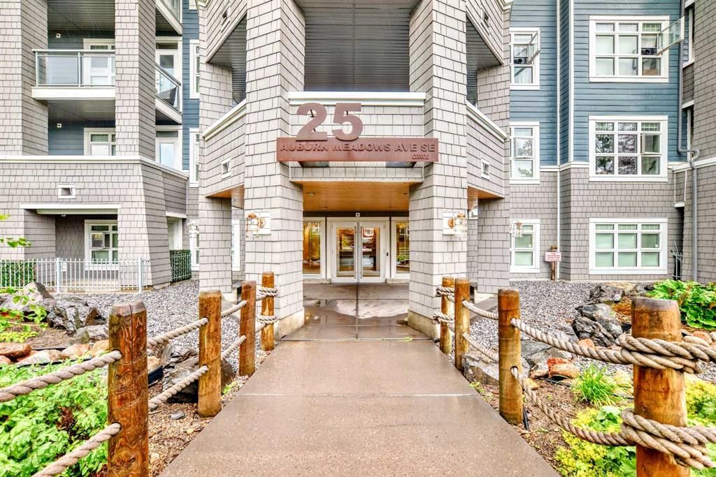 316, 25 Auburn Meadows Avenue SE, Calgary — main listing photo