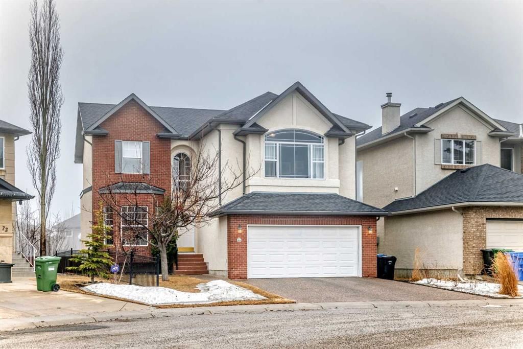 68 Strathlea Close SW, Calgary — main listing photo