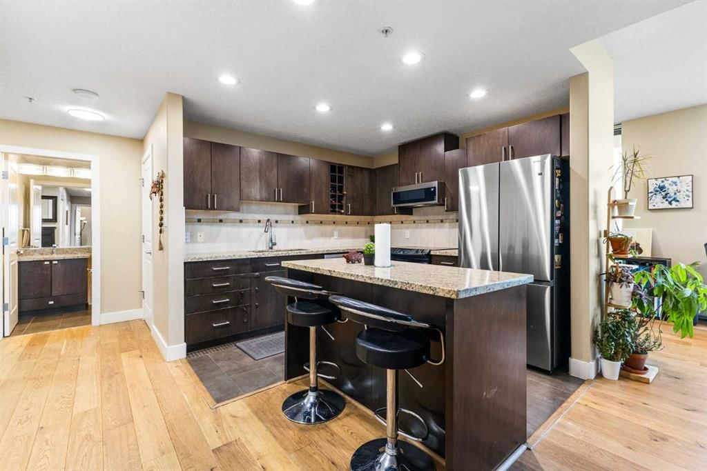 1507, 77 Spruce Place SW, Calgary — photo 4 of 35