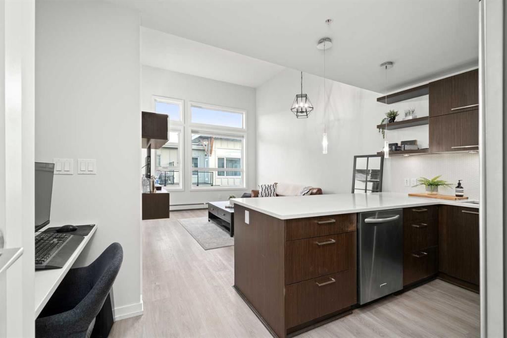405, 707 4 Street NE, Calgary — photo 2 of 35