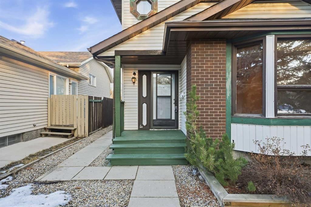 16280 5 Street SW, Calgary — photo 3 of 30