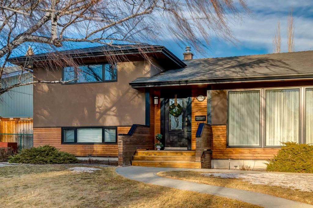 1328 Craig Road SW, Calgary — main listing photo