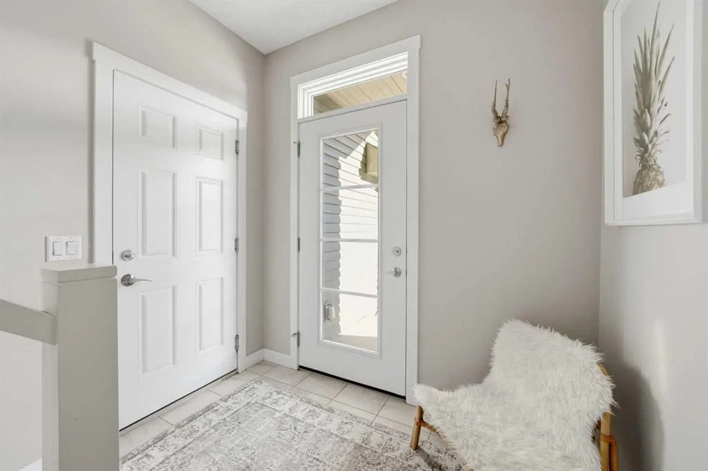 71 Sage Bluff Heights NW, Calgary — photo 4 of 30