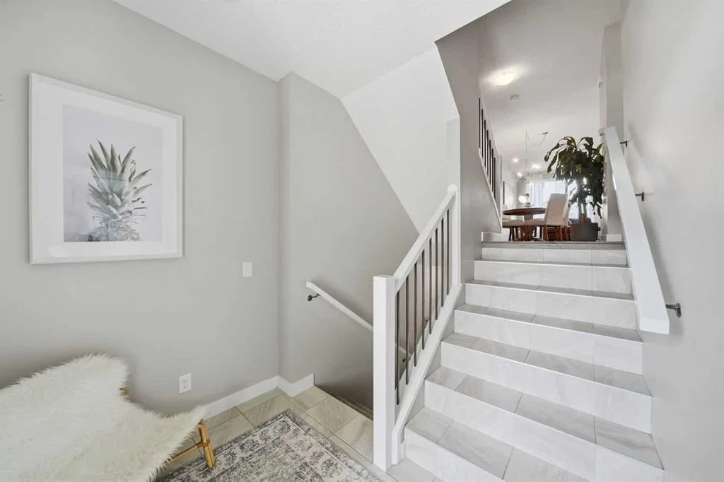 71 Sage Bluff Heights NW, Calgary — photo 5 of 30