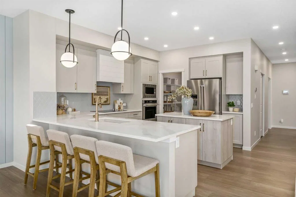 80 Magnolia Green SE, Calgary — photo 3 of 23