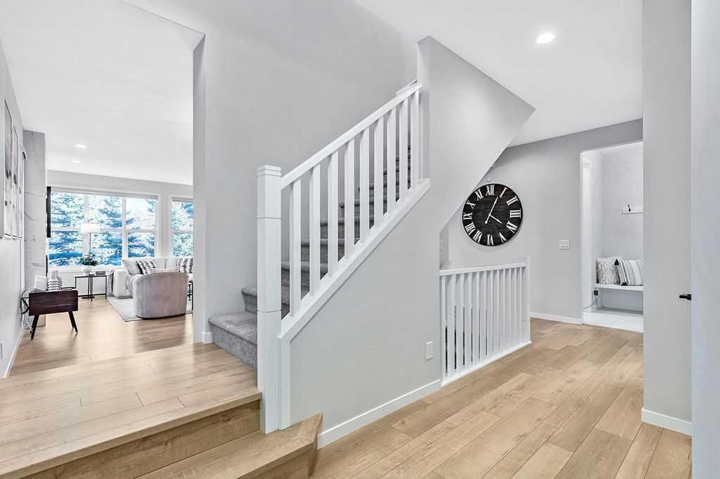 186 West Grove Point SW, Calgary — photo 3 of 50