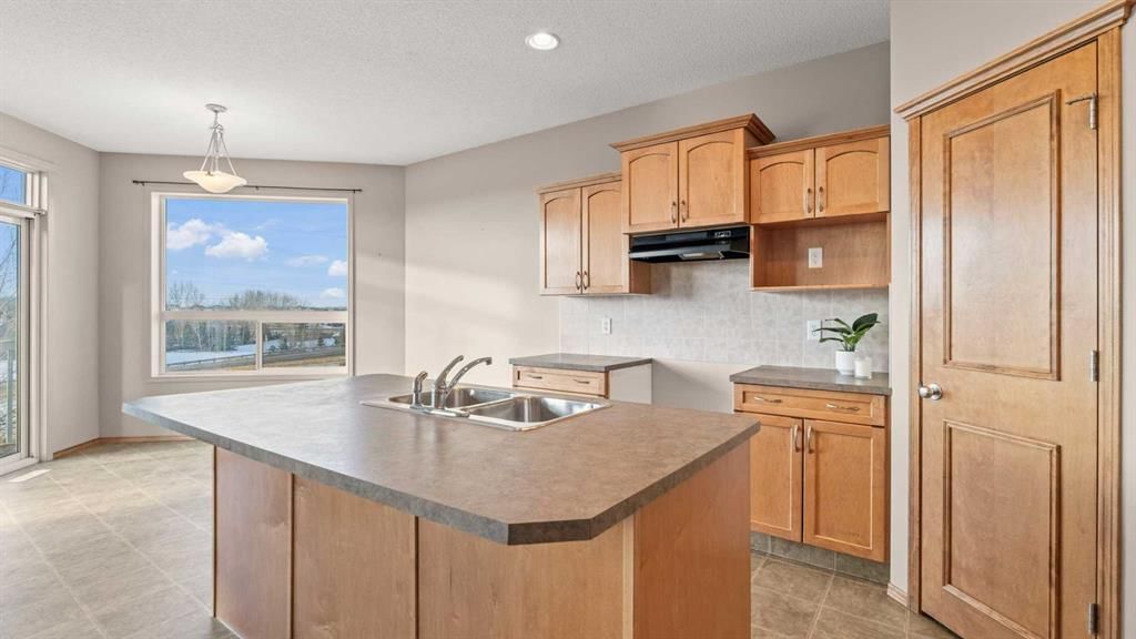 99 Tuscany Ridge Terrace NW, Calgary — photo 2 of 32