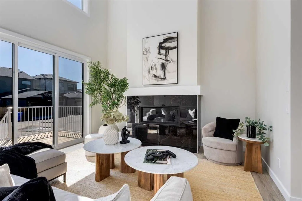48 Treeline Lane SW, Calgary — photo 5 of 50