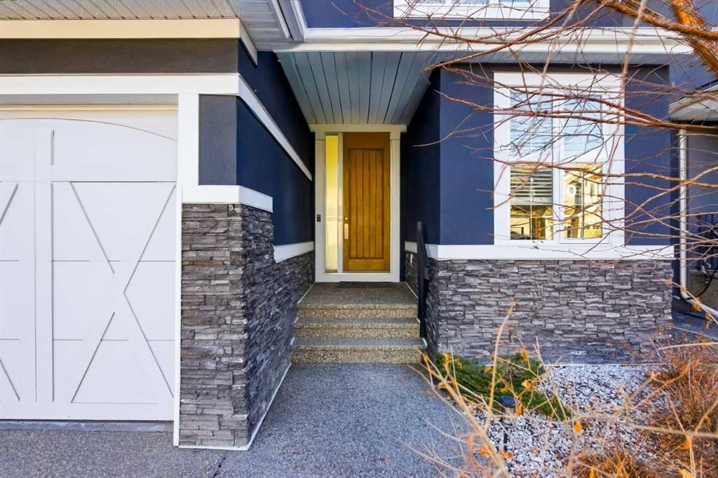 67 Aspen Vista Way SW, Calgary — photo 3 of 50