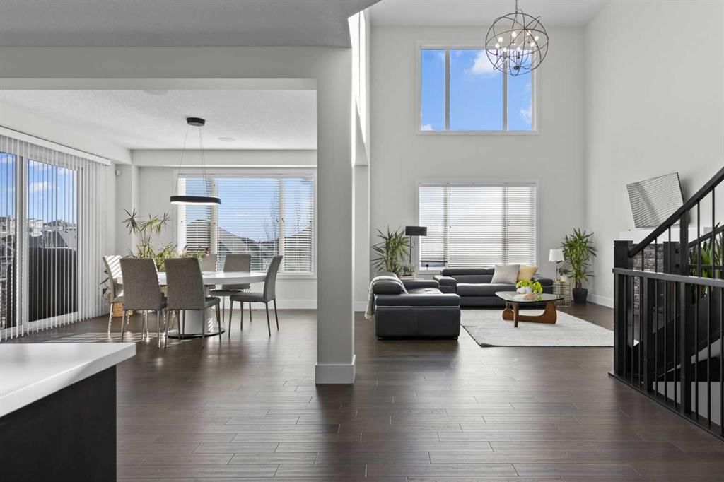 67 Aspen Vista Way SW, Calgary — photo 5 of 50