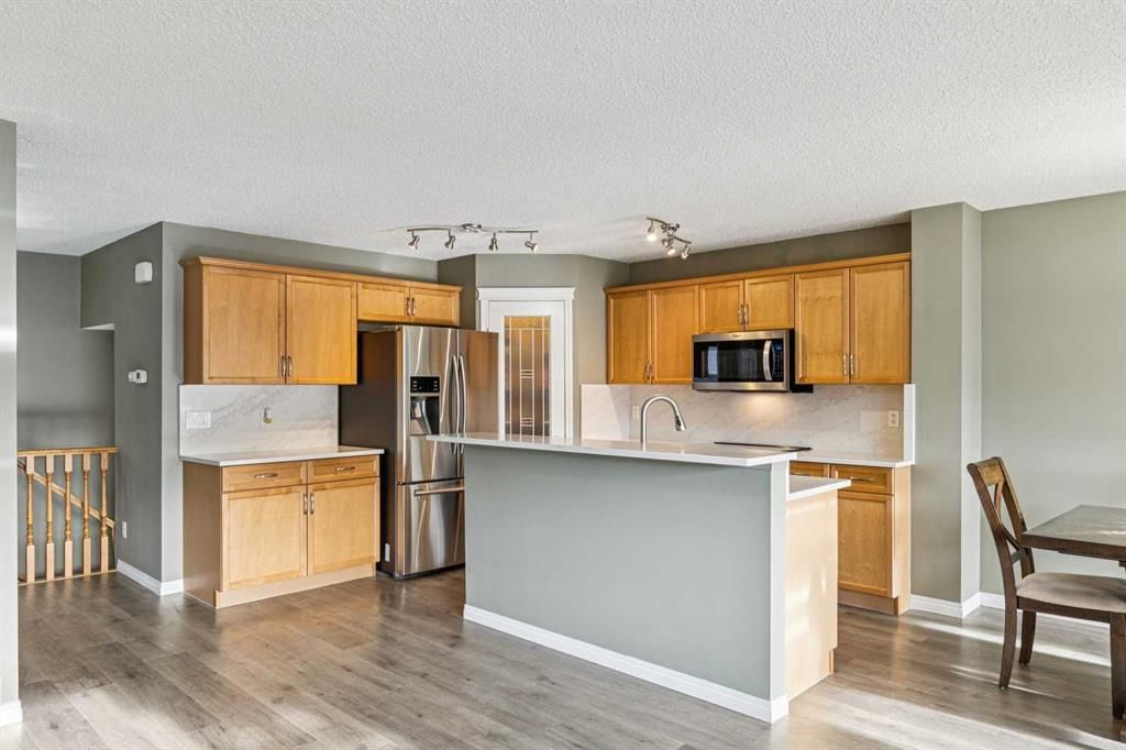 460 Silverado Plains Circle SW, Calgary — photo 3 of 41