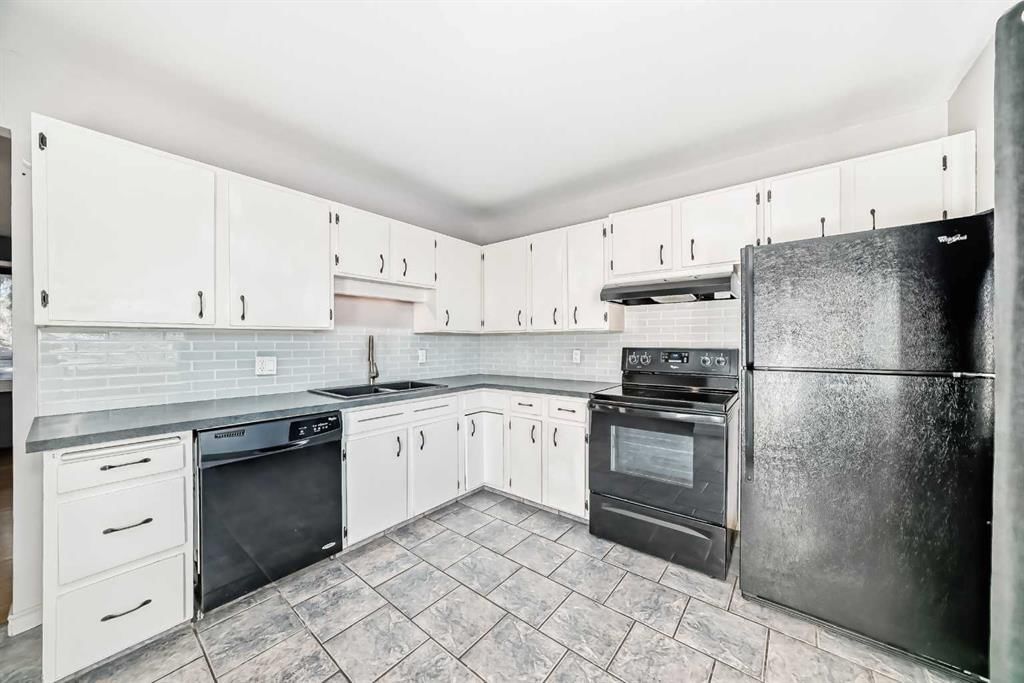 611 Meota Road NE, Calgary — photo 5 of 49