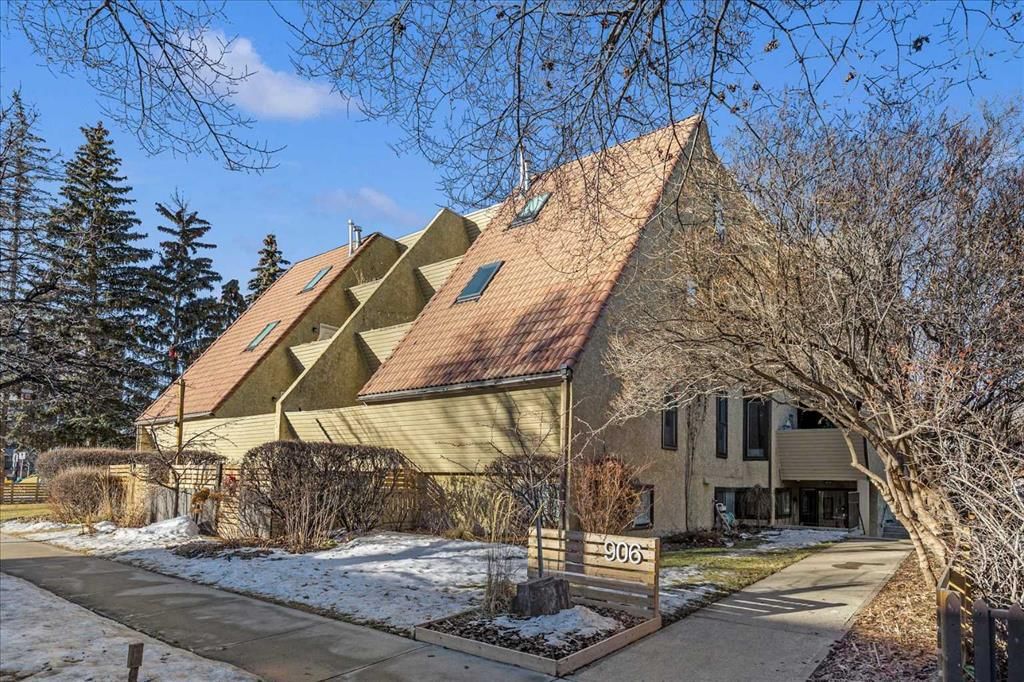12, 906 4 Avenue NW, Calgary — main listing photo