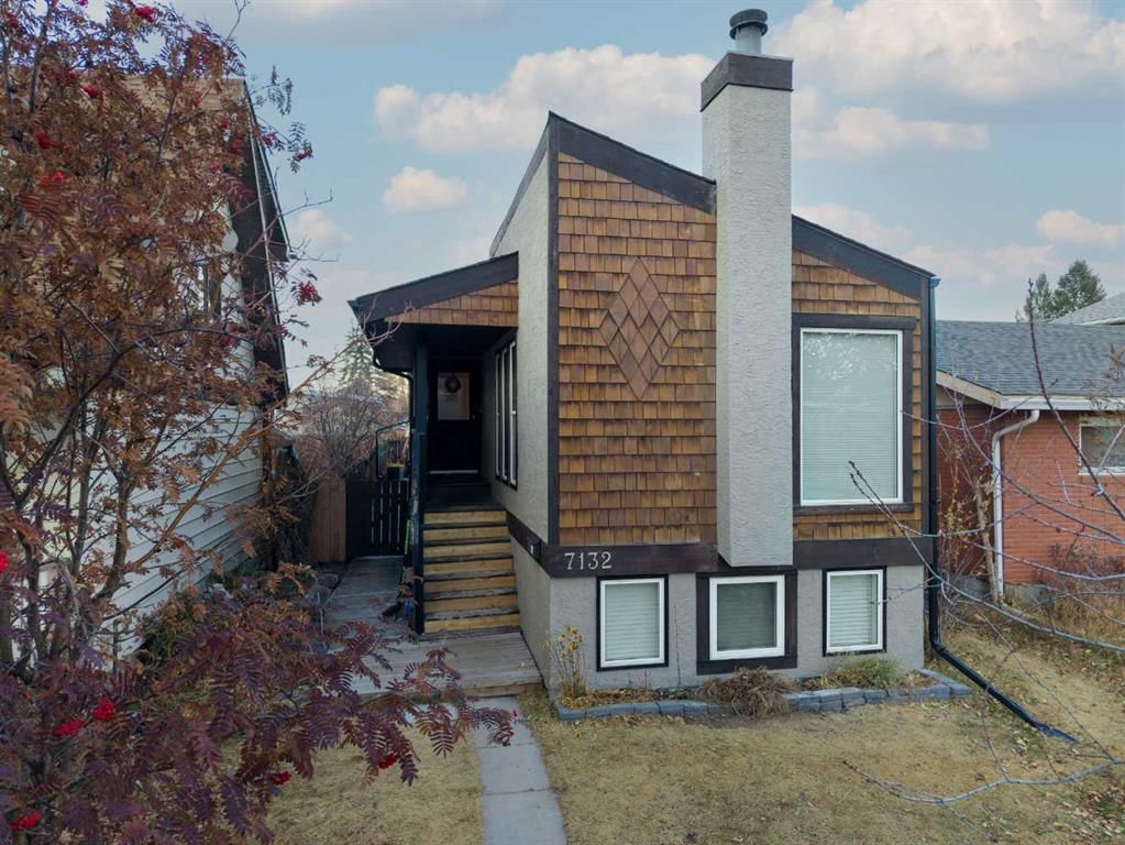 7132 36 Avenue NW, Calgary — main listing photo
