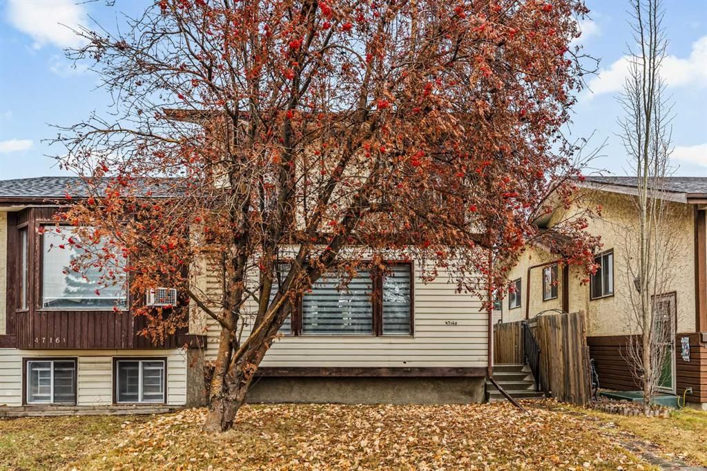 4716B 44 Avenue NE, Calgary — photo 2 of 29