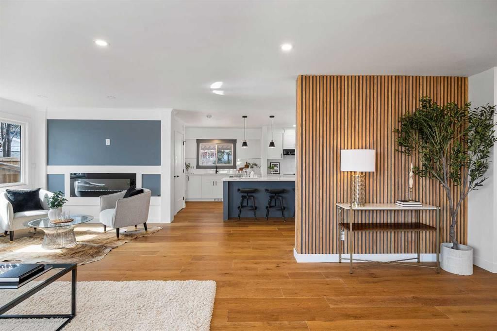 1040 Lake Ontario Drive SE, Calgary — photo 3 of 49