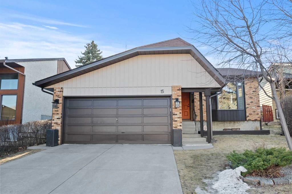 15 Beacham Rise NW, Calgary — main listing photo