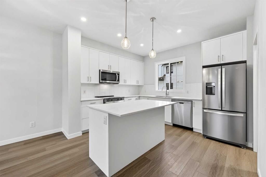 412, 1750 Rangeview Drive SE, Calgary — photo 3 of 36