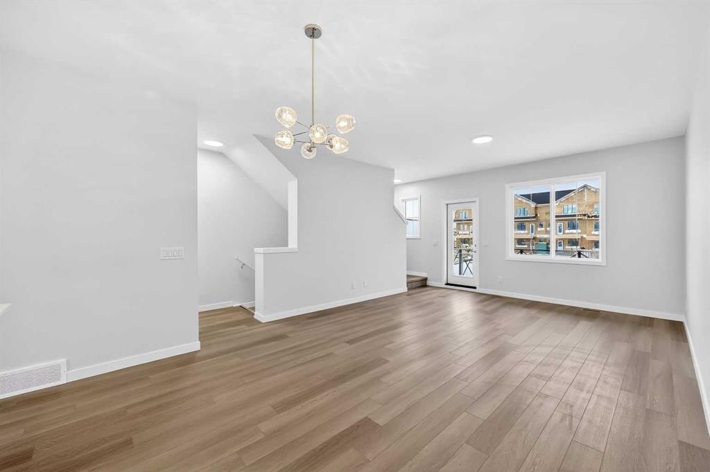 414, 1750 Rangeview Drive SE, Calgary — photo 3 of 38