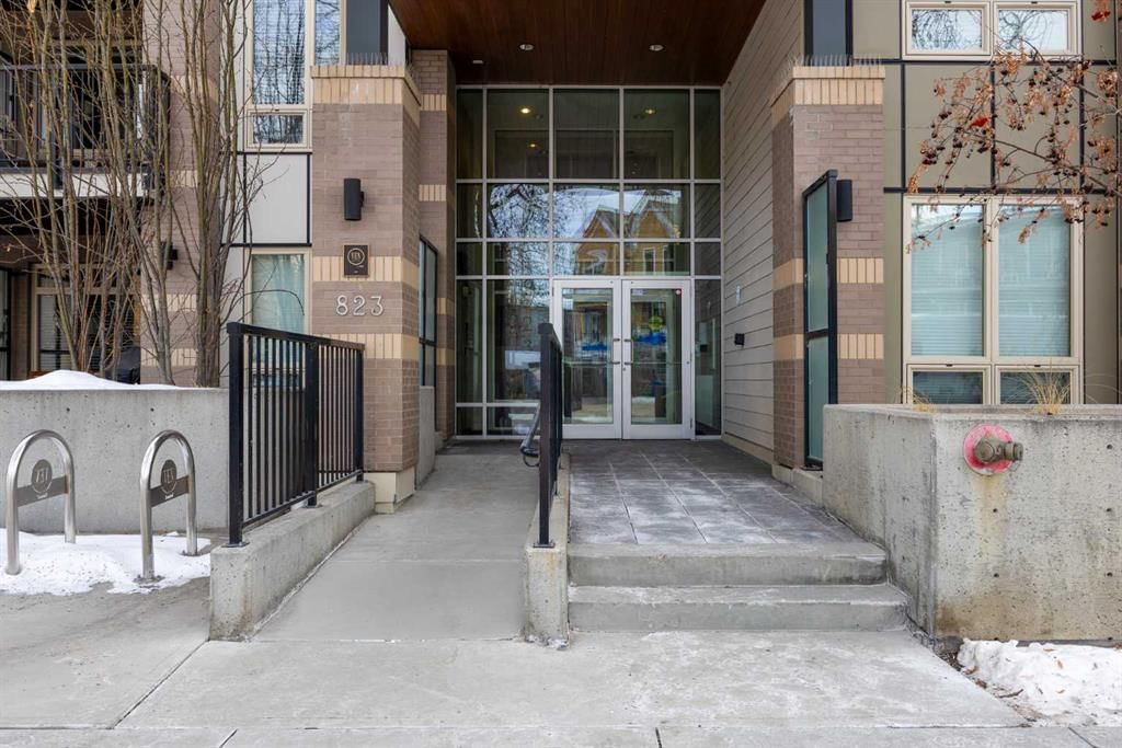 425, 823 5 Avenue NW, Calgary — photo 3 of 43