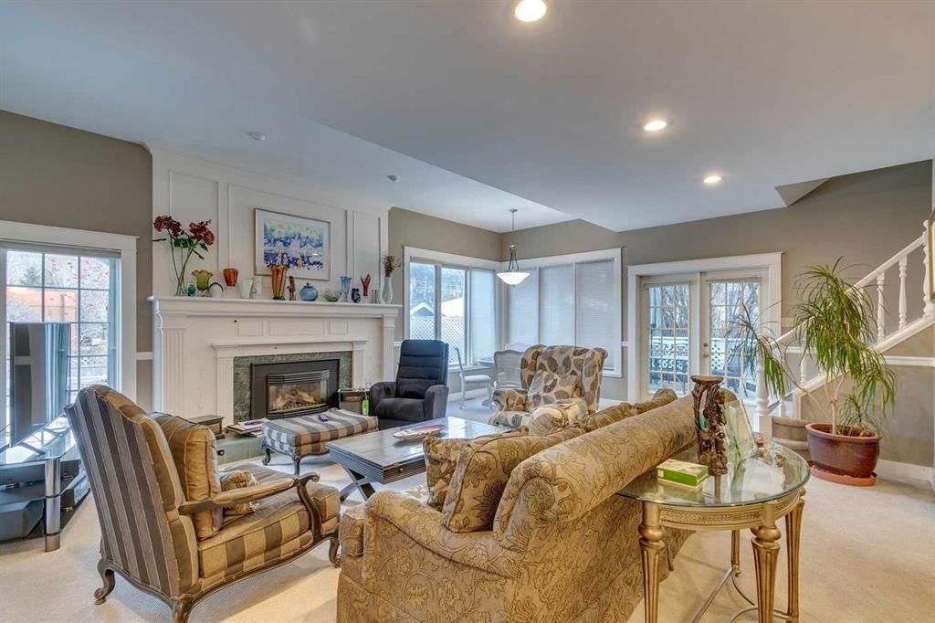 3028 1 Street SW, Calgary — photo 2 of 27