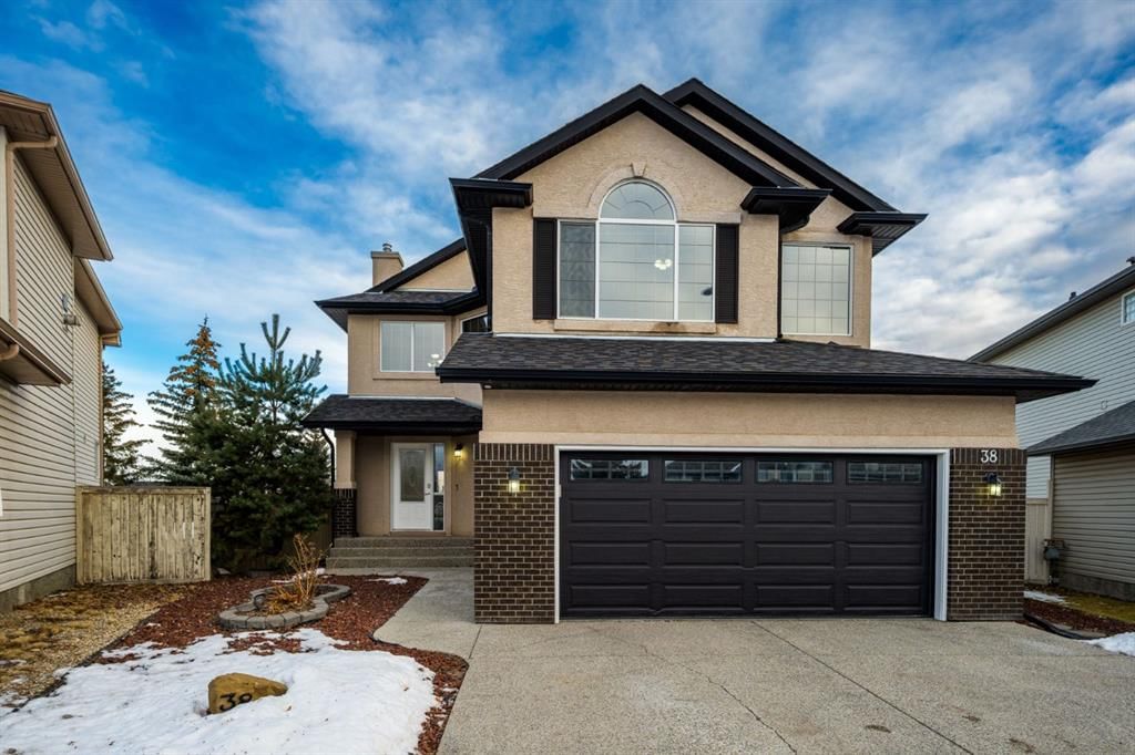 38 Simcoe Crescent SW, Calgary — main listing photo