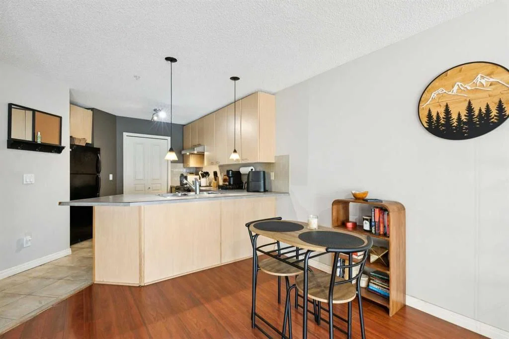 204, 5115 Richard Road SW, Calgary — photo 5 of 24