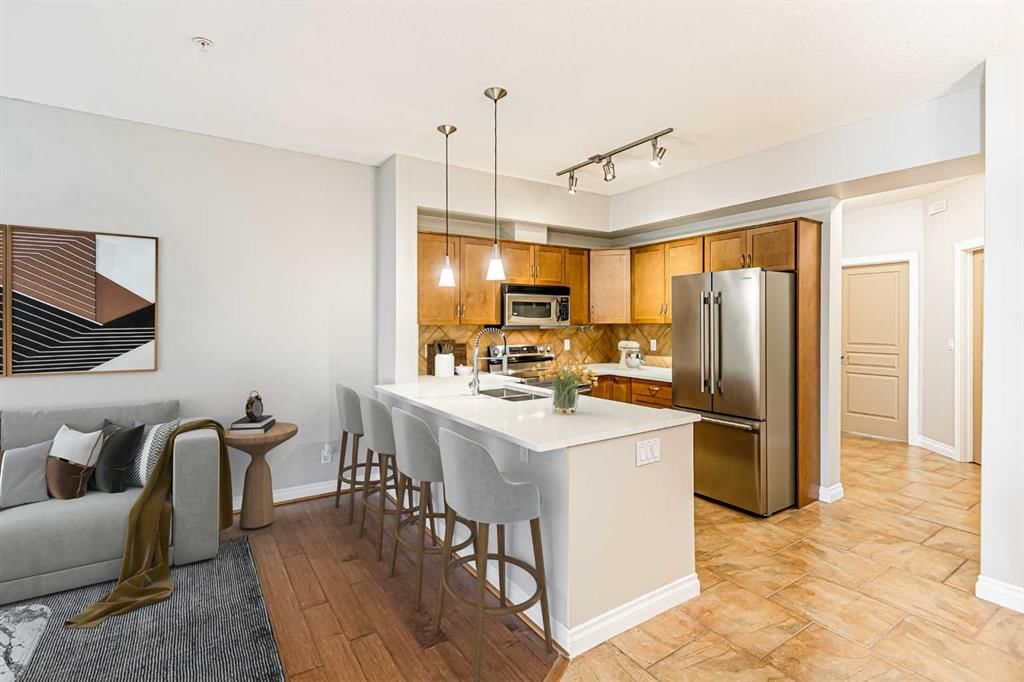 3, 148 Rockyledge View NW, Calgary — photo 5 of 20