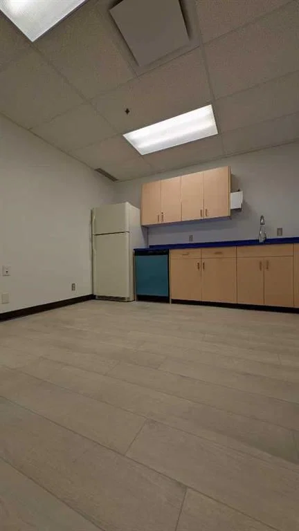 327 41 Avenue NE, Calgary — photo 5 of 24