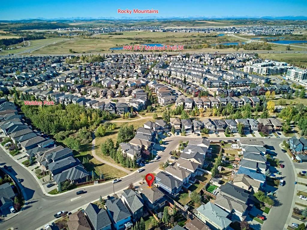 108 Walden Rise SE, Calgary — photo 2 of 40