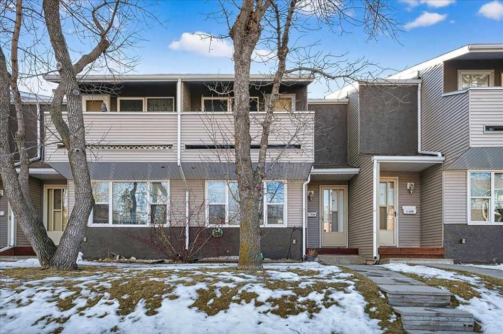 14, 7519 41 Avenue NW, Calgary — photo 3 of 31